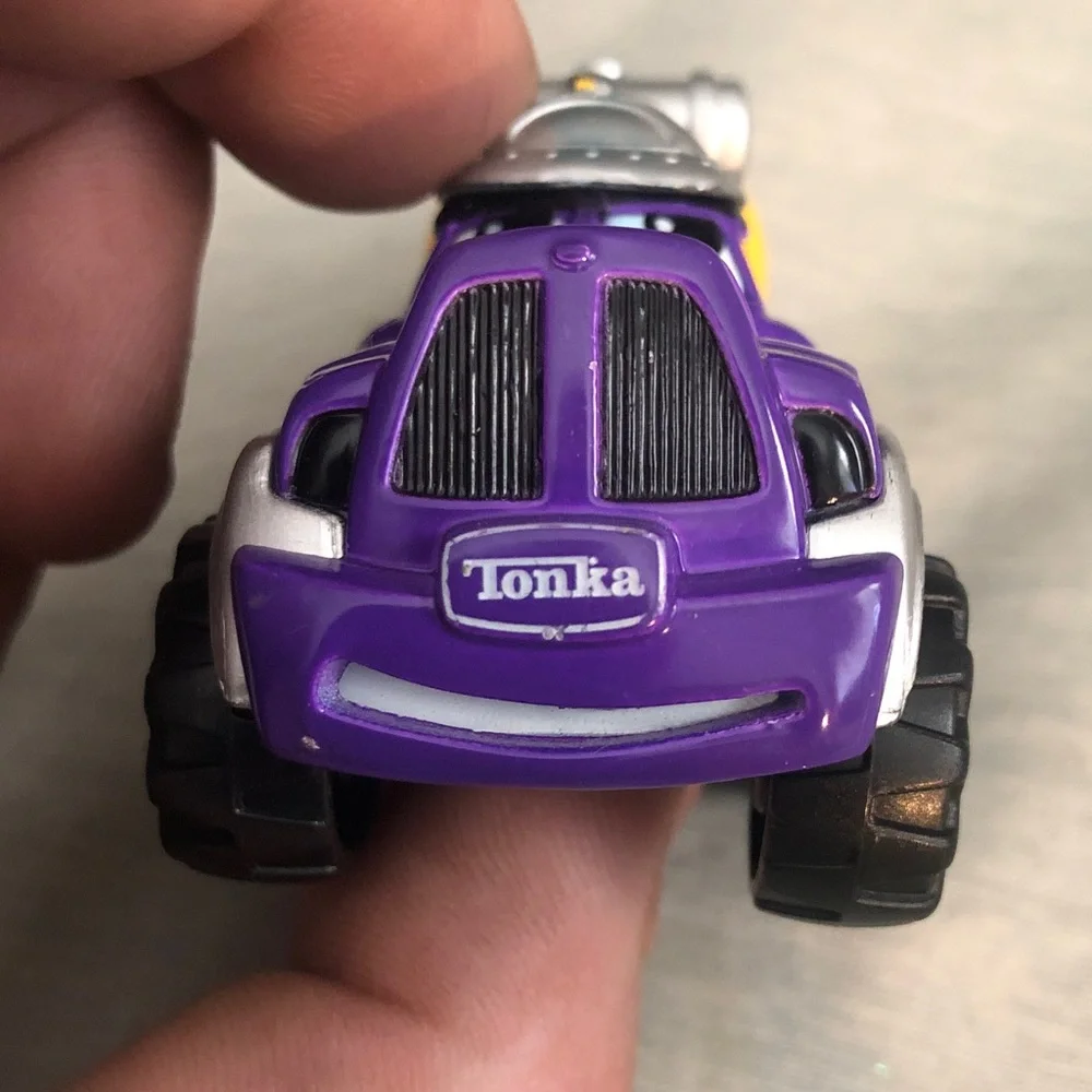 Tonka Toys Chuck the Cement Truck
